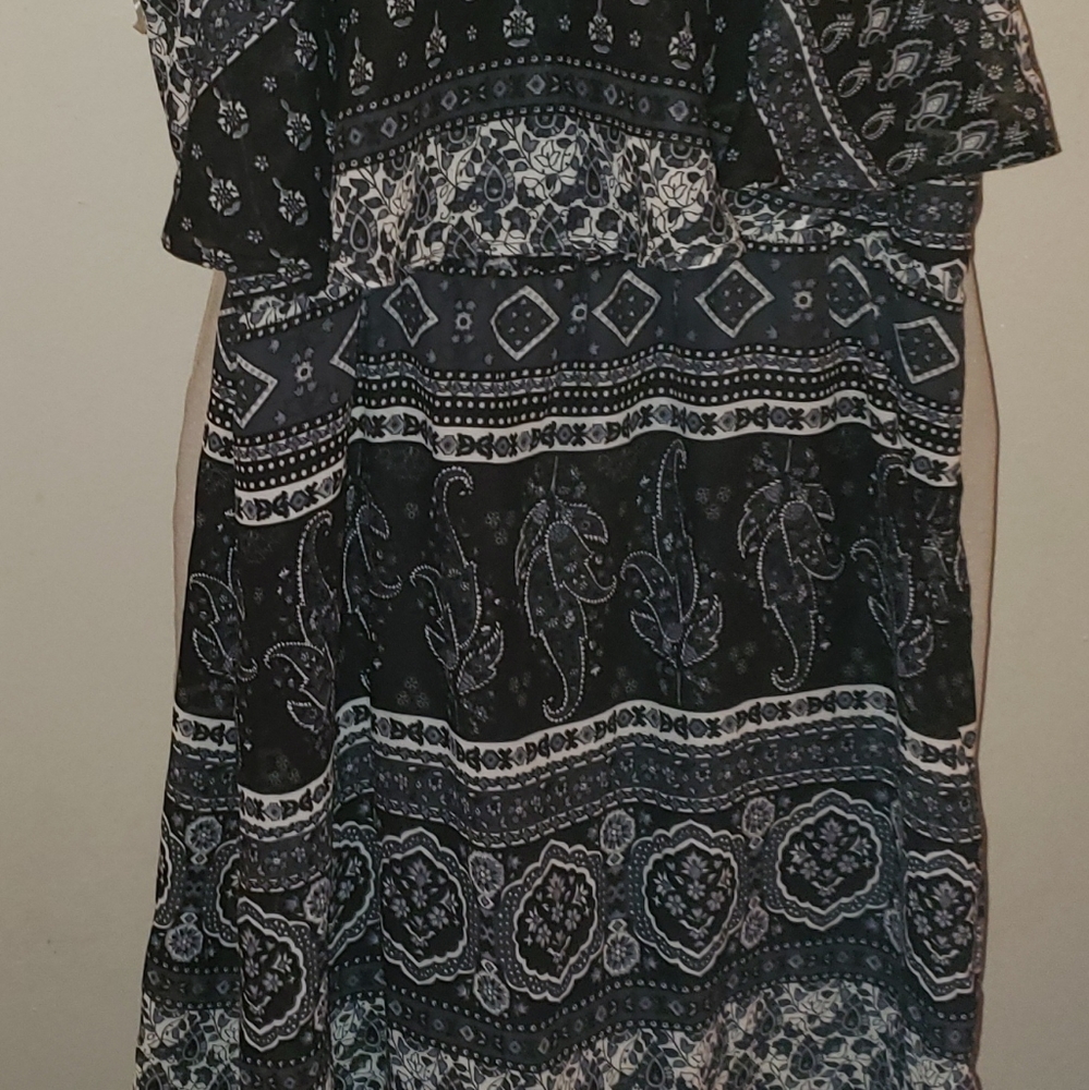 Stevie & Lindsay dress size lg new